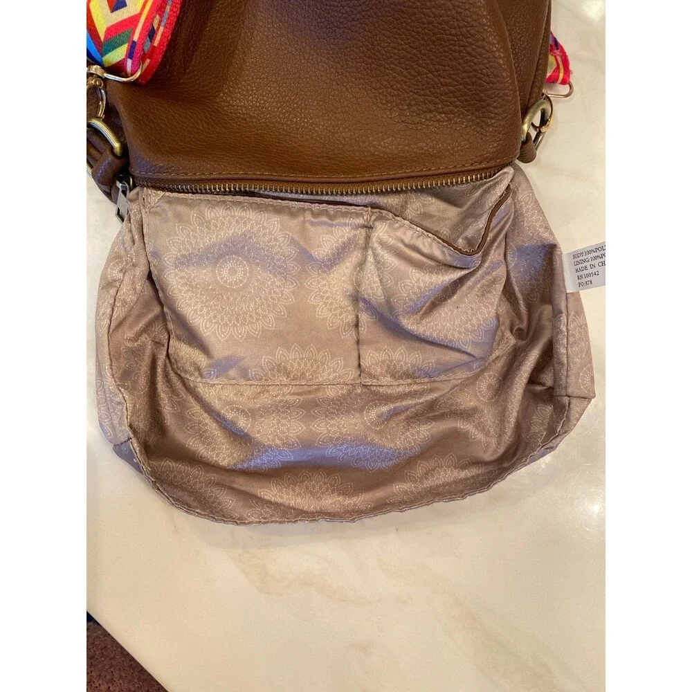 JOY SUSAN CROSSBODY BAG BROWN‎ VEGAN SAFE LEATHER ZIPPER TOP ADJUSTABLE STRAP